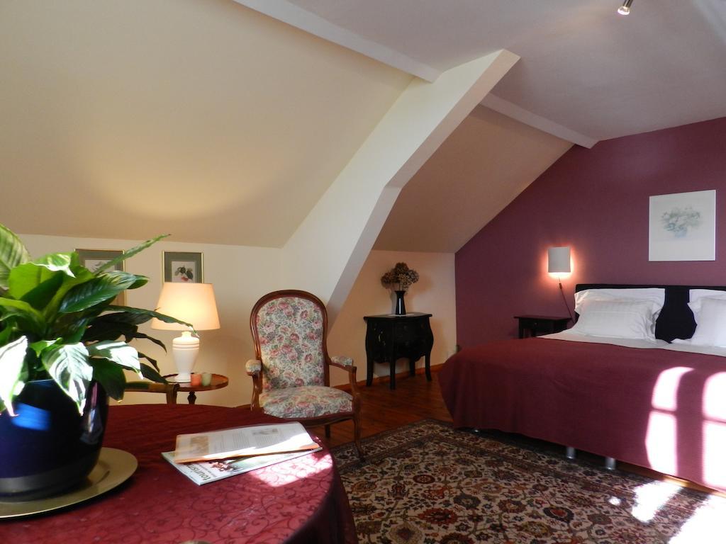 Villa Valliere Chambres & Table D'Hotes Ruang foto